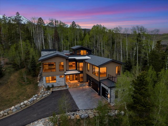 Home in Eagles Nest Golf Course Sub, Silverthorne — photo 1 Home in Eagles Nest Golf Course Sub, Silverthorne, CO — photo 1 (MLS S1068880)