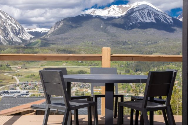Home in Angler Mountain Vistas, Silverthorne — photo 4 Home in Angler Mountain Vistas, Silverthorne, CO — photo 4 (MLS S1069215)