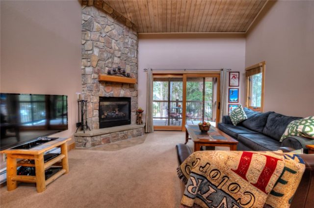 Condo in Snowdrop Condo, Breckenridge, CO — photo 1 (MLS S1000434)