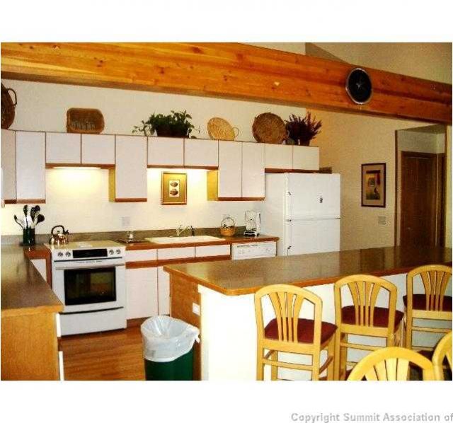 Timeshare in Gold Point Condo, Breckenridge — photo 4 Timeshare in Gold Point Condo, Breckenridge, CO — photo 4 (MLS S1001099)