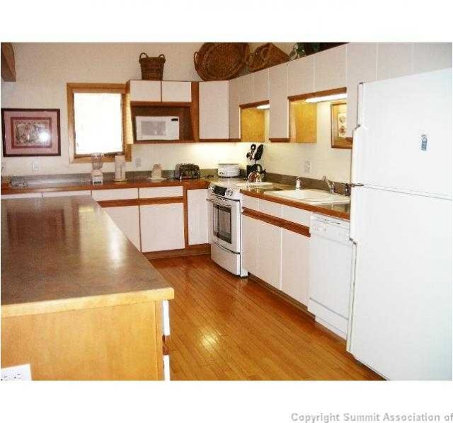 Timeshare in Gold Point Condo, Breckenridge — photo 5 Timeshare in Gold Point Condo, Breckenridge, CO — photo 5 (MLS S1001099)