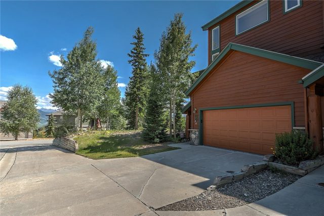 Townhome in Fox Hollow Townhomes, Silverthorne, CO — photo 1 (MLS S1002467)
