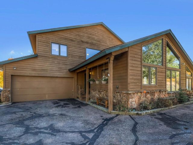 Townhome in Willowbrook Meadows Sub, Silverthorne, CO — photo 1 (MLS S1002736)