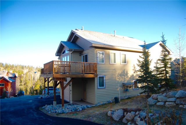 Townhome in Running Bear Townhomes, Silverthorne, CO — photo 1 (MLS S1003089)