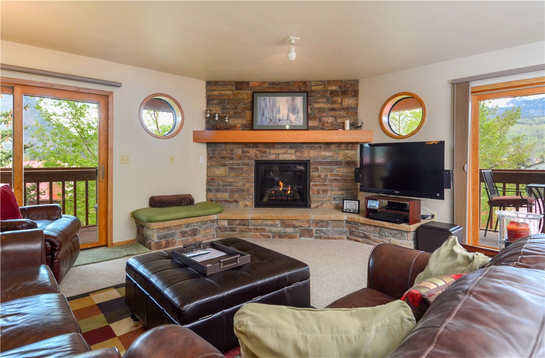749 Lagoon Drive 3d, Frisco, CO — main photo