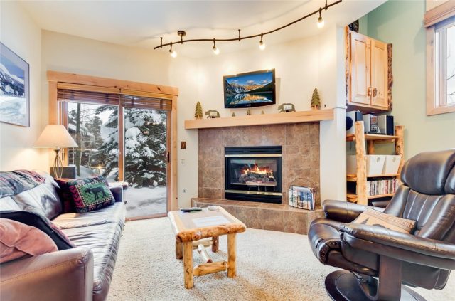 Condo in Antlers Lodge Condominiums, Breckenridge, CO — photo 1 (MLS S1003589)