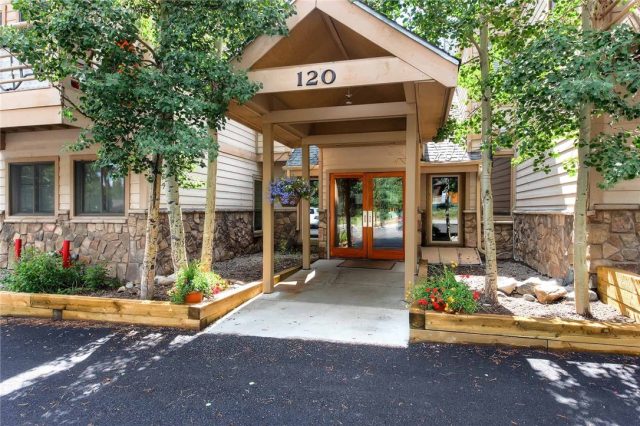 Condo in Wildwood Lodge Condo, Breckenridge, CO — photo 1 (MLS S1004242)