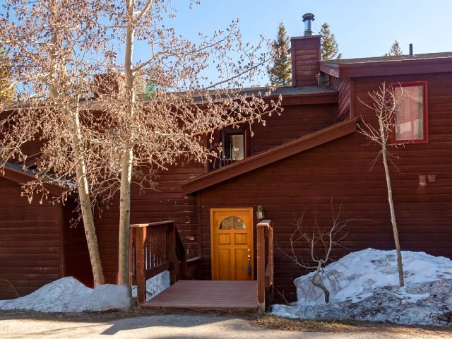 Townhome in South Face Townhomes, Breckenridge, CO — photo 1 (MLS S1004571)