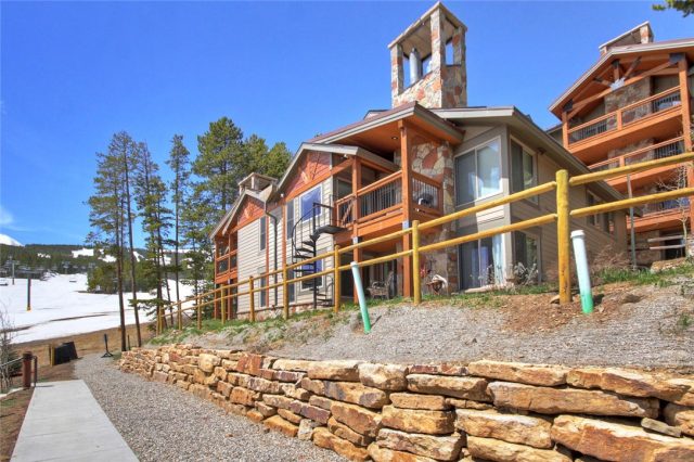 Condo in Skiwatch Condo, Breckenridge, CO — photo 1 (MLS S1004811)