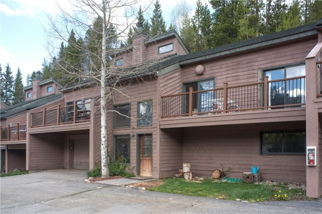 Townhome in Eagle Ridge Townhomes, Breckenridge, CO — photo 1 (MLS S1005274)