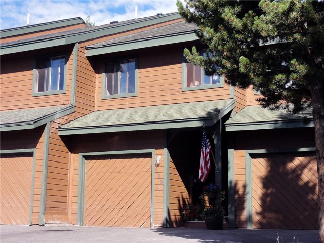 Townhome in Cabernet Townhomes, Silverthorne, CO — photo 1 (MLS S1006094)