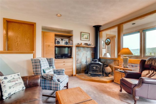 Condo in Retreat At Wildernest, Wildernest, CO — photo 1 (MLS S1006178)