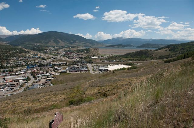 552 Lake View Drive, Silverthorne, CO — main photo