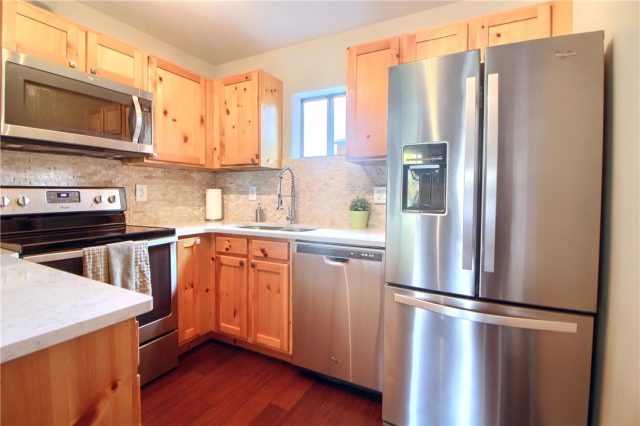 Condo in Timber Lodge At Lake Dillon, Summit Cove, CO — photo 1 (MLS S1006818)