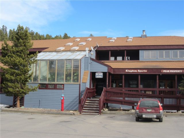 Condo in Summit Ridge Condo, Breckenridge, CO — photo 1 (MLS S1007238)