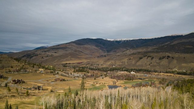 384 Black Hawk Circle, Silverthorne, CO — main photo