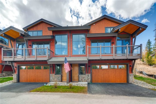 Duplex in The Village At Treehouse, Silverthorne, CO — photo 1 (MLS S1007764)