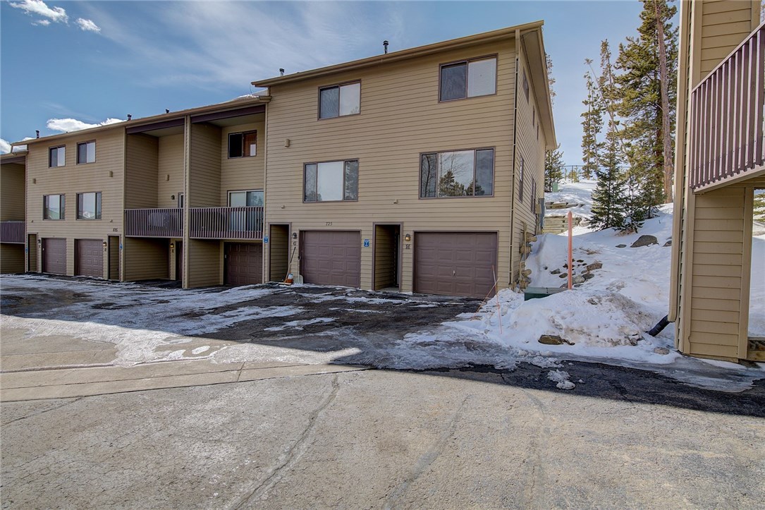 725 Meadow Creek Drive H, Frisco, CO — main photo