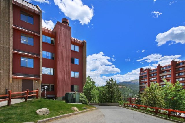 Condo in Kings Ridge Condominiums, Breckenridge, CO — photo 1 (MLS S1009465)