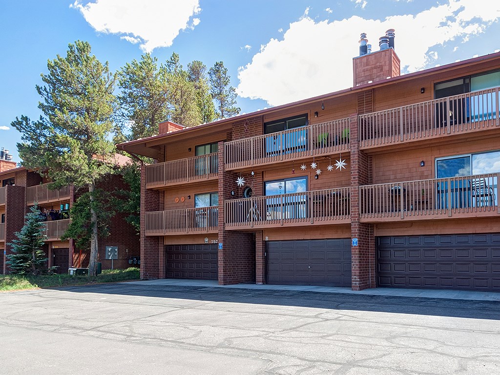 757 Meadow Creek Drive B, Frisco, CO — main photo
