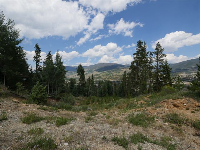 Land in Mesa Cortina Sub, Silverthorne, CO — photo 1 (MLS S1010318)