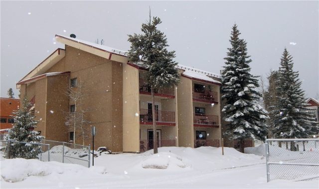 Condo in Alpenrose (french Corner Condo), Breckenridge, CO — photo 1 (MLS S1011329)
