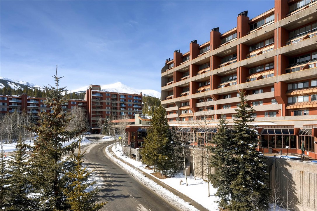 611 Village Road 23180, Breckenridge, CO — main photo