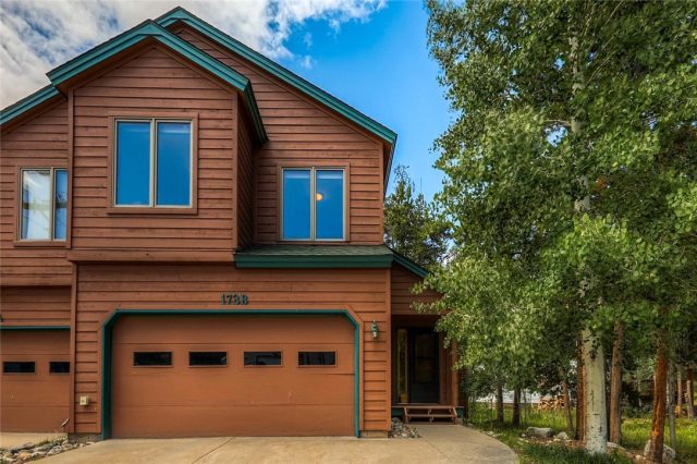 Duplex in Rivercrest Townhomes, Frisco, CO — photo 1 (MLS S1011872)