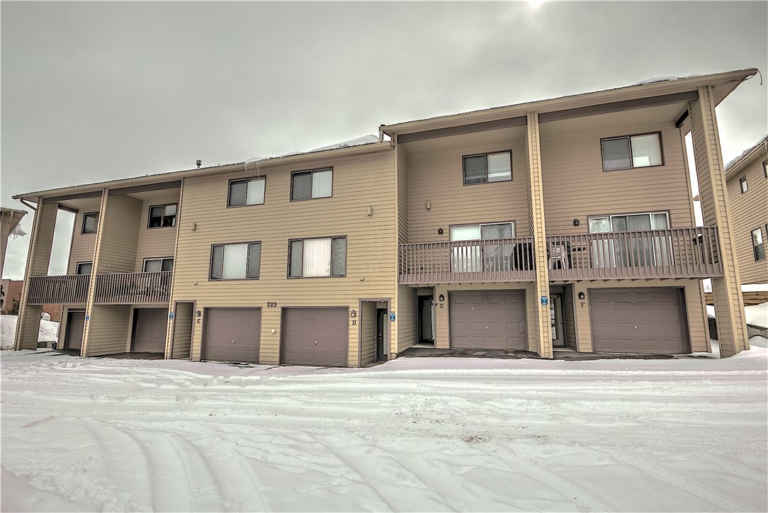 723 Meadow Creek Drive E, Frisco, CO — main photo