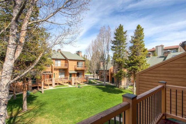 Condo in Cedars At Breckenridge Townhomes, Breckenridge, CO — photo 1 (MLS S1012402)