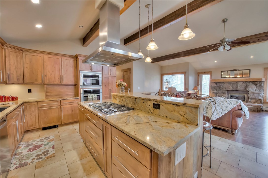 898 Deer Path Road, Dillon, CO — main photo