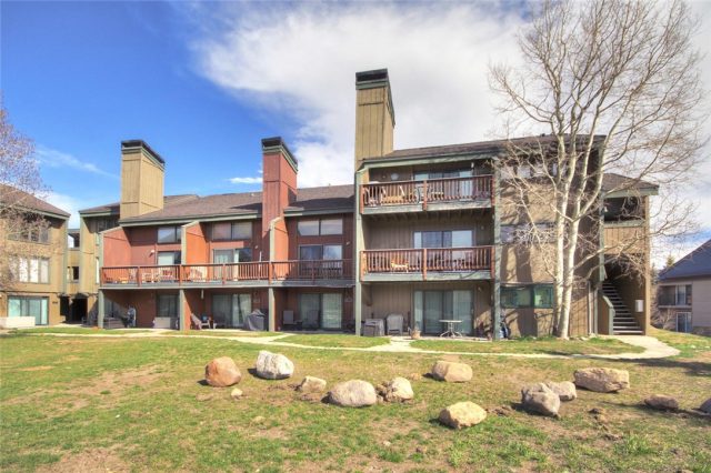 Condo in Sundance Lodge Condo, Silverthorne, CO — photo 1 (MLS S1013263)