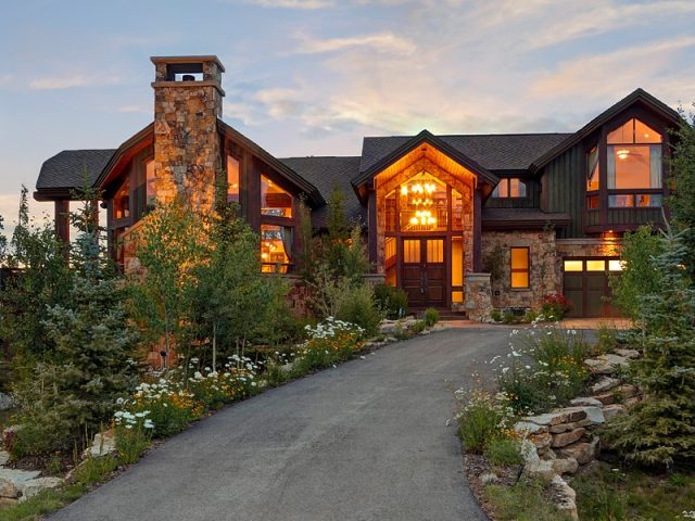 Home in Highlands At Breck-highlands Glen S, Breckenridge, CO — photo 1 (MLS S1013600)