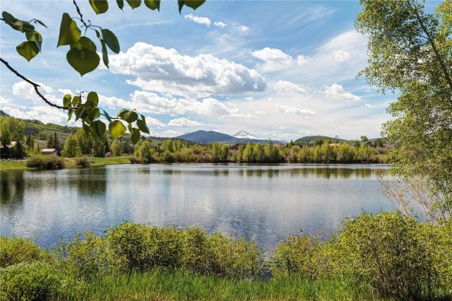 Condo in Ponds At Blue River Condo, Silverthorne, CO — photo 1 (MLS S1013953)