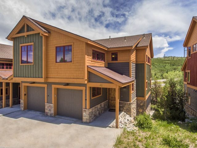 Townhome in Rolling Ridge Townhomes, Silverthorne, CO — photo 1 (MLS S1013984)