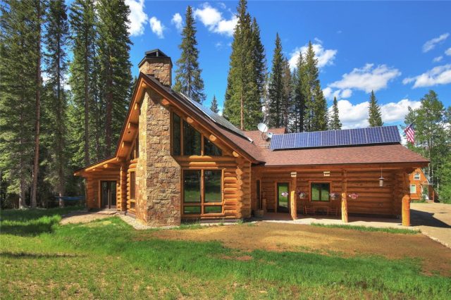 Home in Meadowbrook Acres Sub, Silverthorne, CO — photo 1 (MLS S1014292)