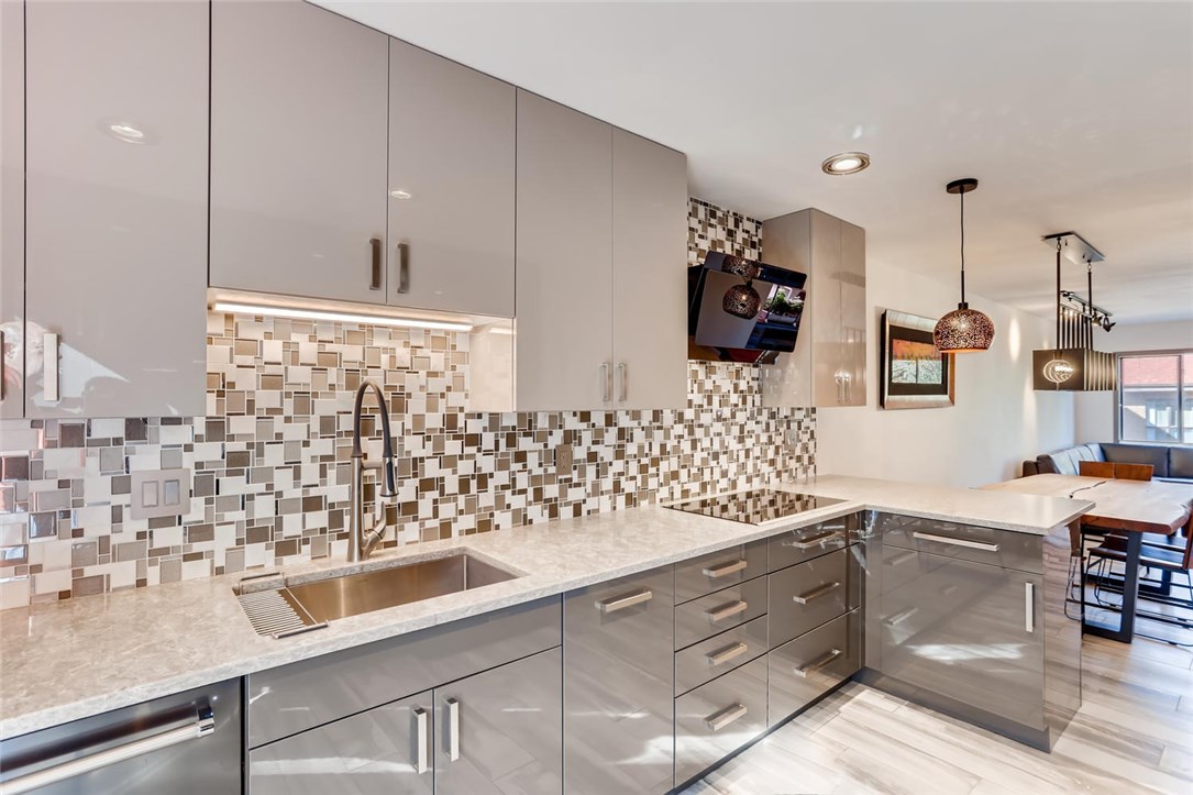 725 Meadow Creek Drive G, Frisco, CO — main photo