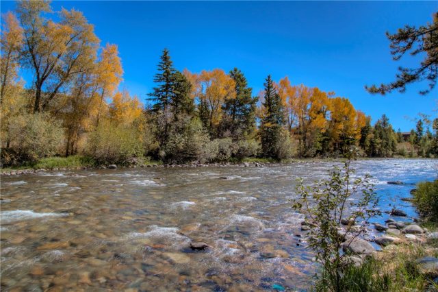 930 Blue River Parkway 912, Silverthorne, CO — main photo