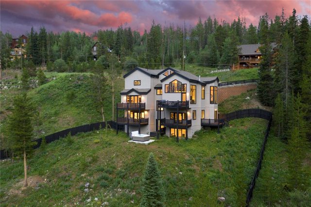 Home in Mid-mountain Sub, Breckenridge, CO — photo 1 (MLS S1017394)