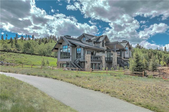 102 Talon Circle, Silverthorne, CO — main photo