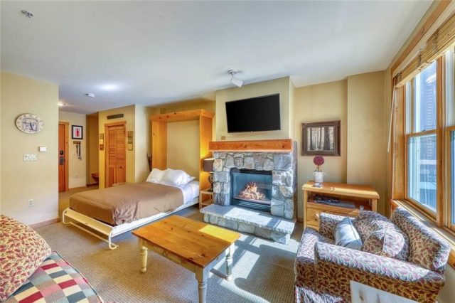 100 Dercum Square 8337, Dillon, CO — main photo