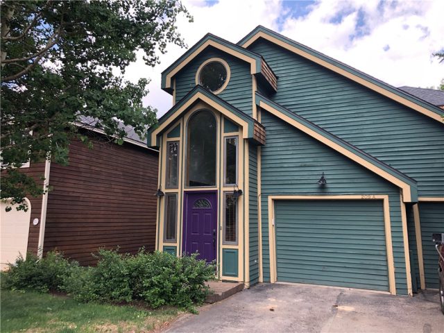 Duplex in Vista Ridge Townhomes, Breckenridge, CO — photo 1 (MLS S1018952)