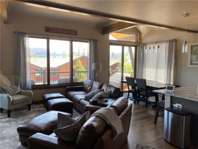 Duplex in Treehouse Condo, Silverthorne, CO — photo 1 (MLS S1019585)