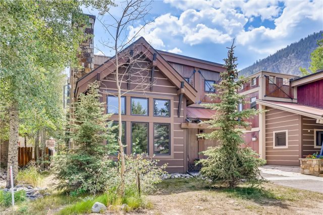Townhome in Backcountry Cabins, Frisco, CO — photo 1 (MLS S1021113)