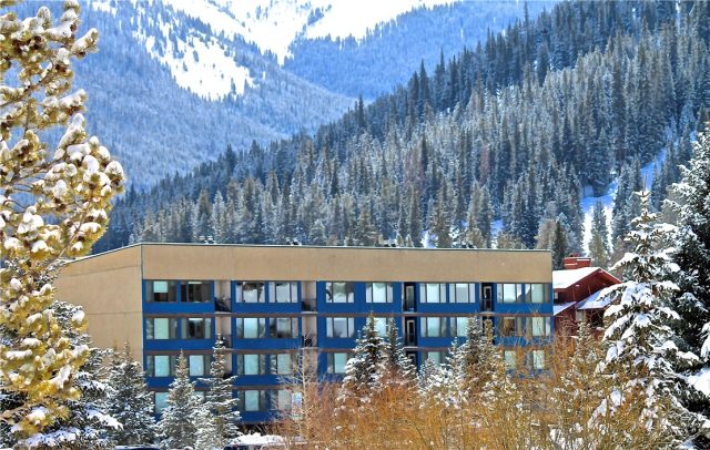Condo in Summit House Condo, Copper Mountain, CO — photo 1 (MLS S1022983)