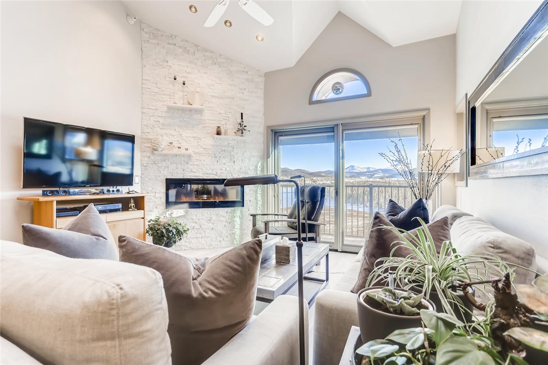 1640 Lakeview Terrace 302, Frisco, CO — main photo