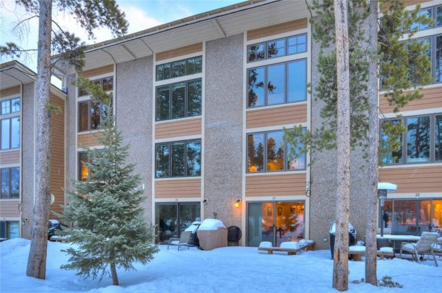 Condo in Claimjumper Condo, Breckenridge, CO — photo 1 (MLS S1023393)