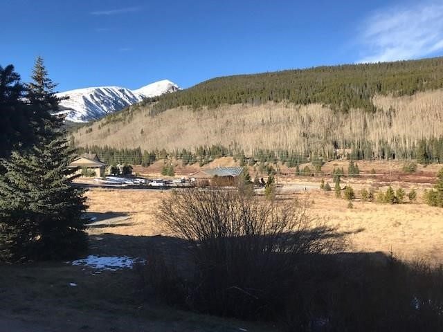 Condo in Blue River Condos (dot Condo), Breckenridge, CO — photo 1 (MLS S1023953)