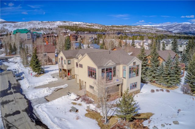 Duplex in Lakepoint At Frisco Sub, Frisco, CO — photo 1 (MLS S1024145)