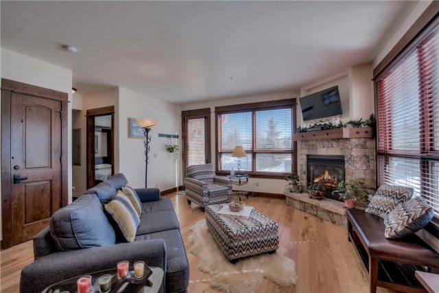 Condo in Watertower Place Condos, Frisco, CO — photo 1 (MLS S1024172)